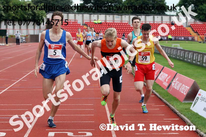 Inter boys 1500 metres, English Schools Track and Field. Photo: David T. Hewitson/Sports for All Pics